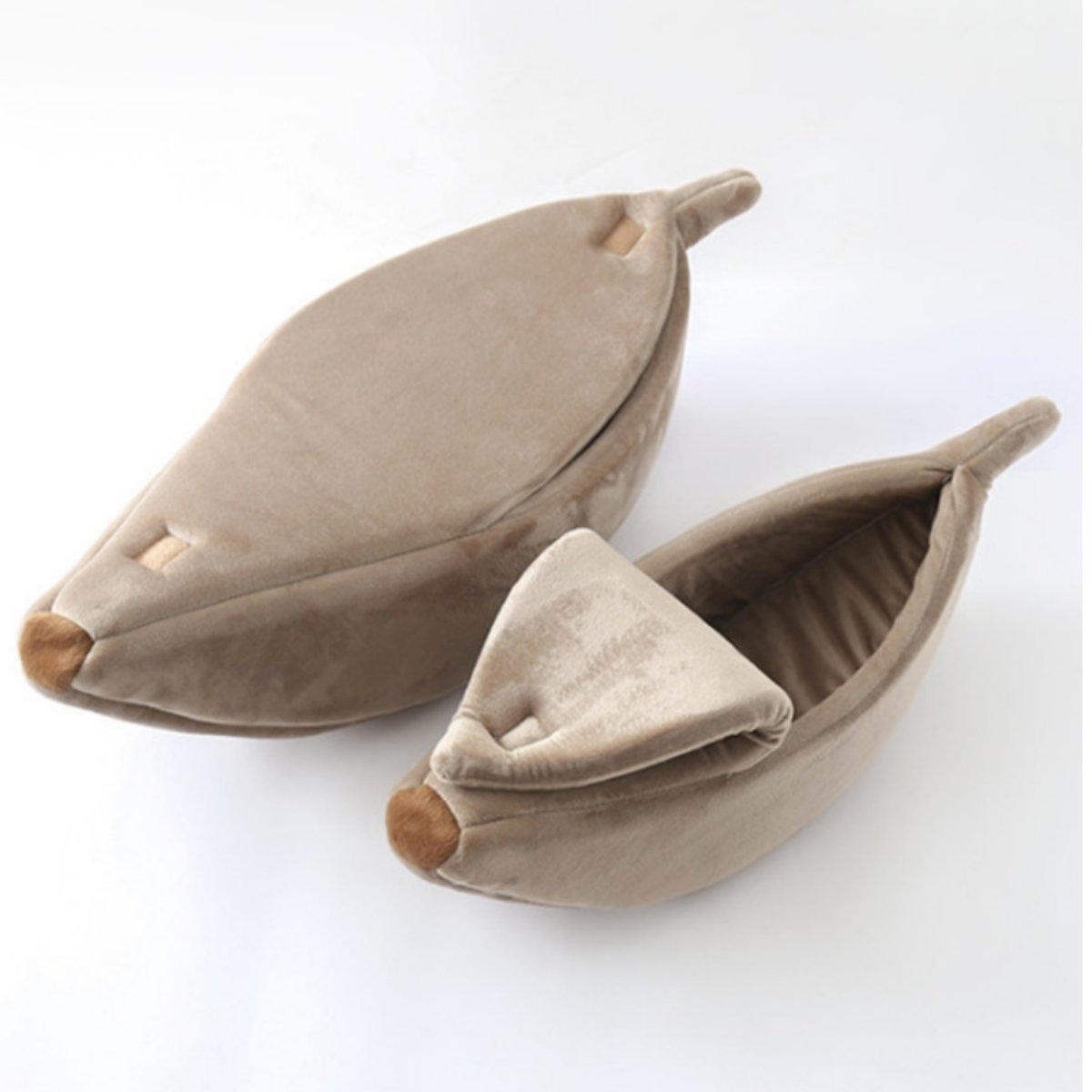 Fully Covered Banana Cat Bed