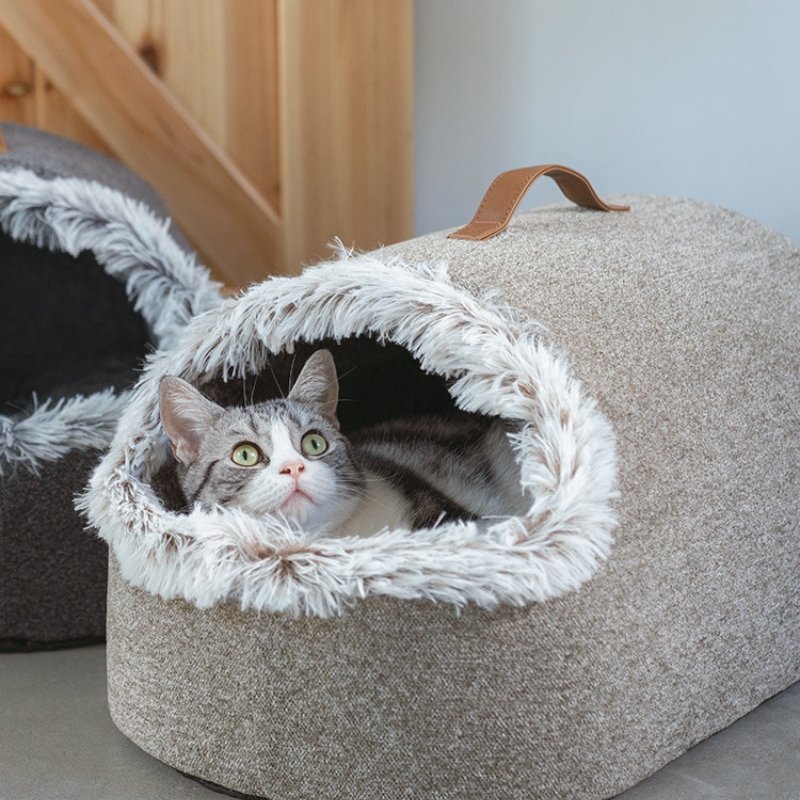 Large Enclosed Soft Fleece Cat Bed